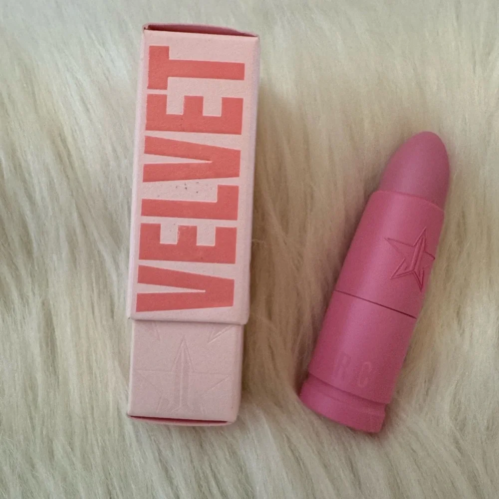Jeffree Starr Cosmetics Velvet Trap Lipstick Chocolate Fondue